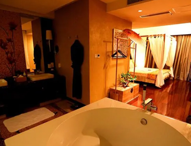 石家庄养生会所的黄昏恋：当爱情遇上八十岁